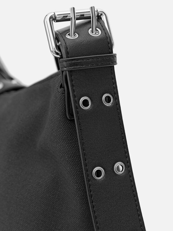 Hoop rivet bag