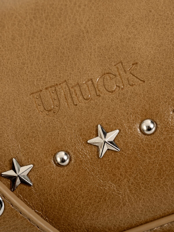 19 Star stud cylinder bag