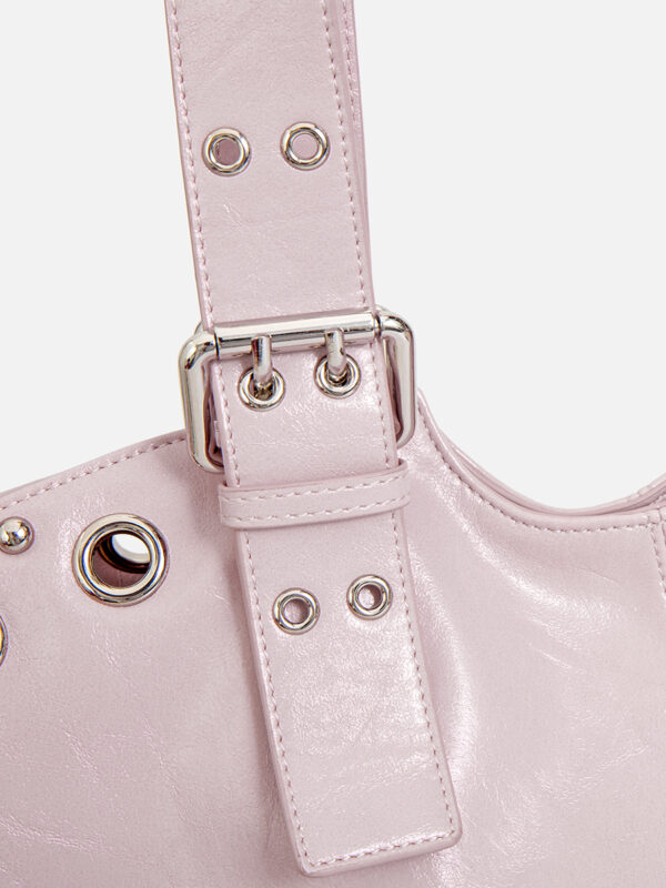 4 Sweet Rivet Tote