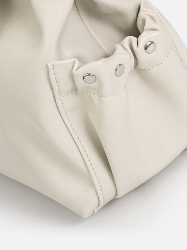 6 Punk strap tote